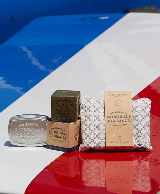 Compre lo auténtico Trousse de voyage Verveine Patrouille de France - Marius Fabre