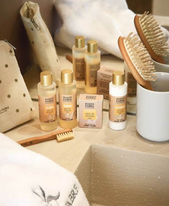 Compre lo auténtico Kit de viaje perfumado con miel
