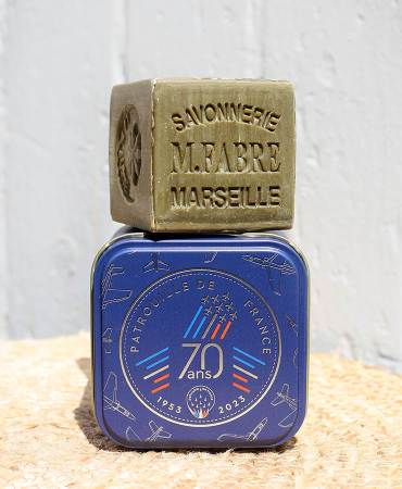 Acheter le/la vrai(e) Boîte métal cube PAF & son savon de Marseille 200g