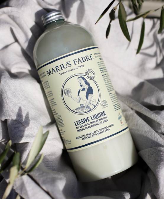 Acheter l'authentique Lessive aux copeaux de savon de Marseille et bicarbonate, 1L - Marius Fabre