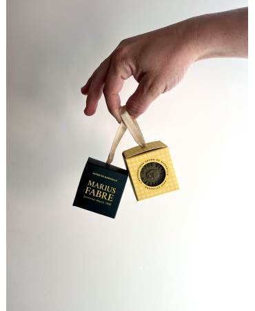 Acheter le/la vrai(e) Savon de Marseille à l’huile d’olive édition « 125 ans », 100g