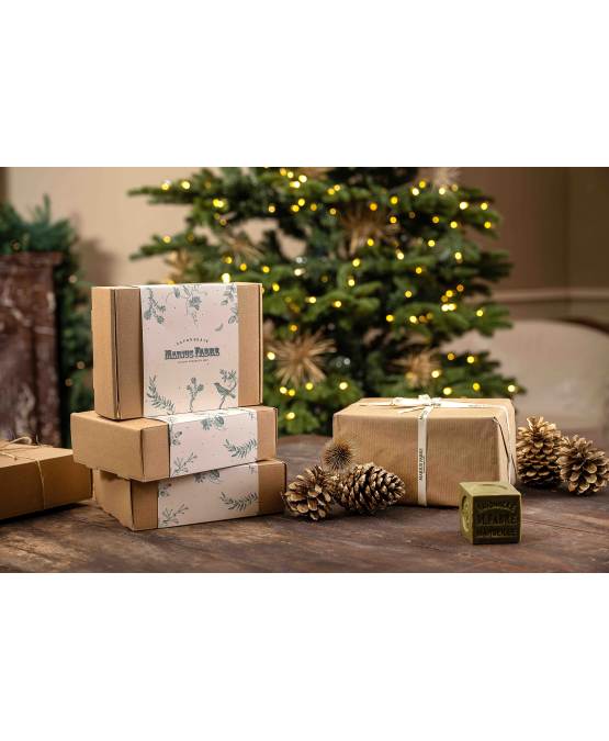 Acheter l'authentique Coffret cadeau Noël, « Les essentiels de Provence »