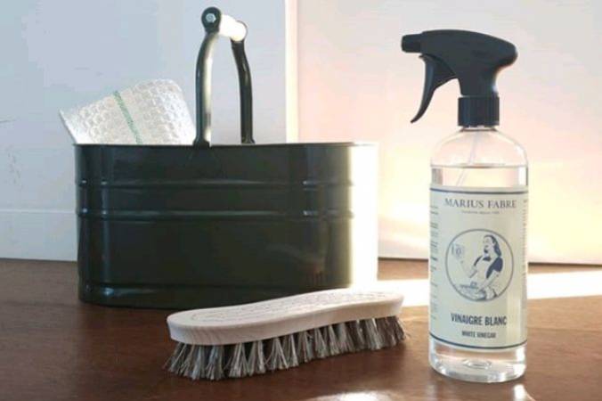 All you need to know about household white vinegar