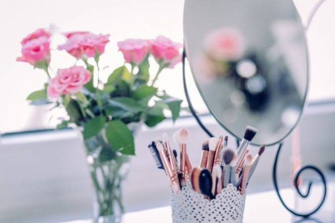 Comment nettoyer ses pinceaux de maquillage au savon de Marseille ?