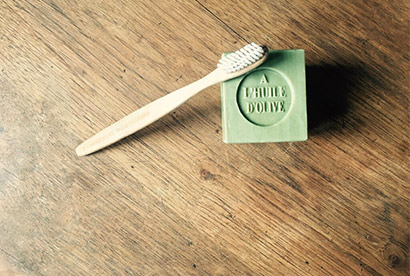 Le savon de Marseille comme dentifrice ? C'est possible !