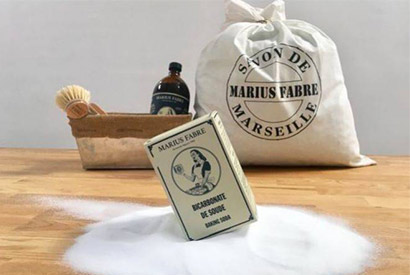 Nettoyage au bicarbonate de soude : trucs et astuces